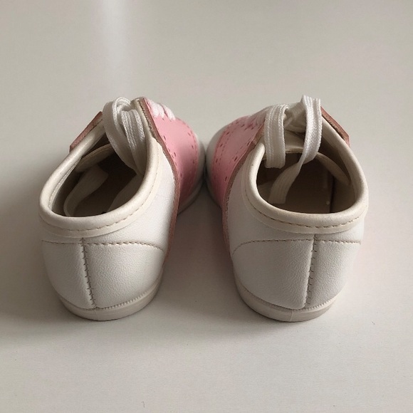 Vtg โข baby saddle shoes - Picture 4 of 8
